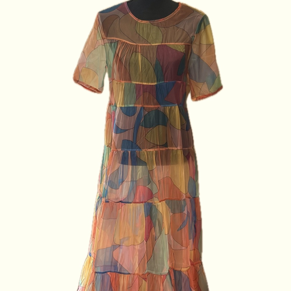 Large Multi-colored print short sleeve loose A line Maxi Dress (NWOT)